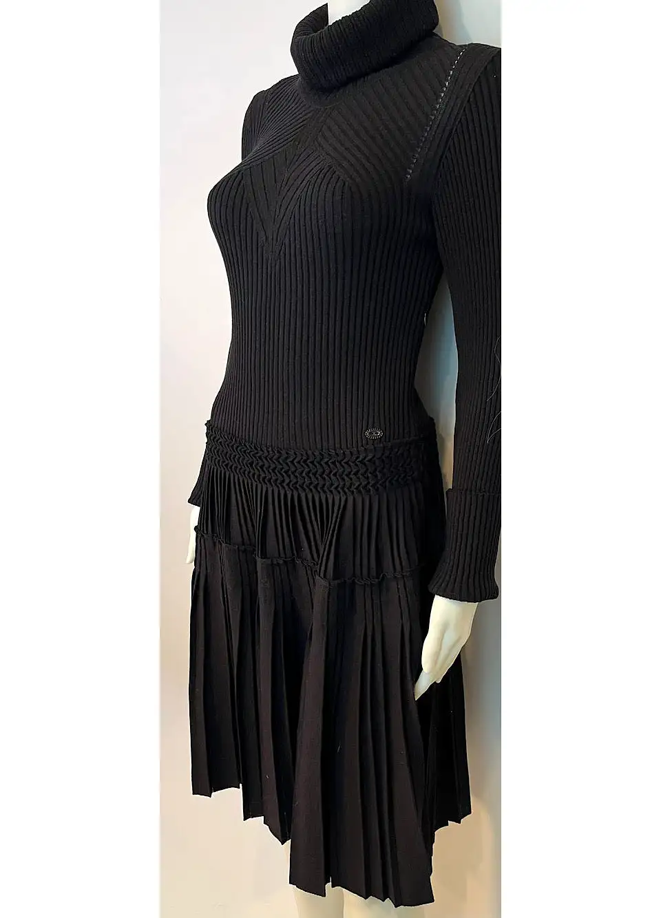 Chanel 08A 2008 Fall Black Turtleneck Sweater Dress FR 40 US 4/6