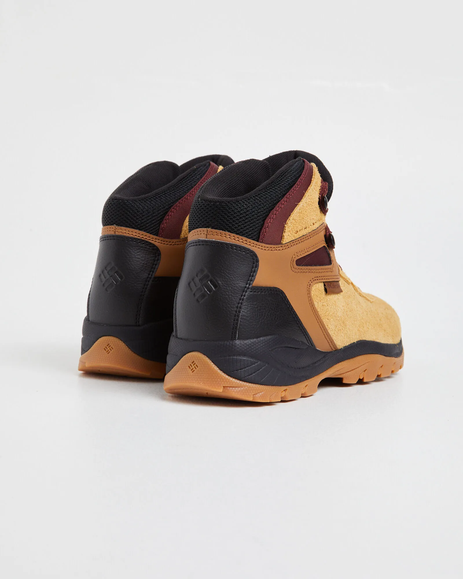 Columbia Newton Ridge Boots