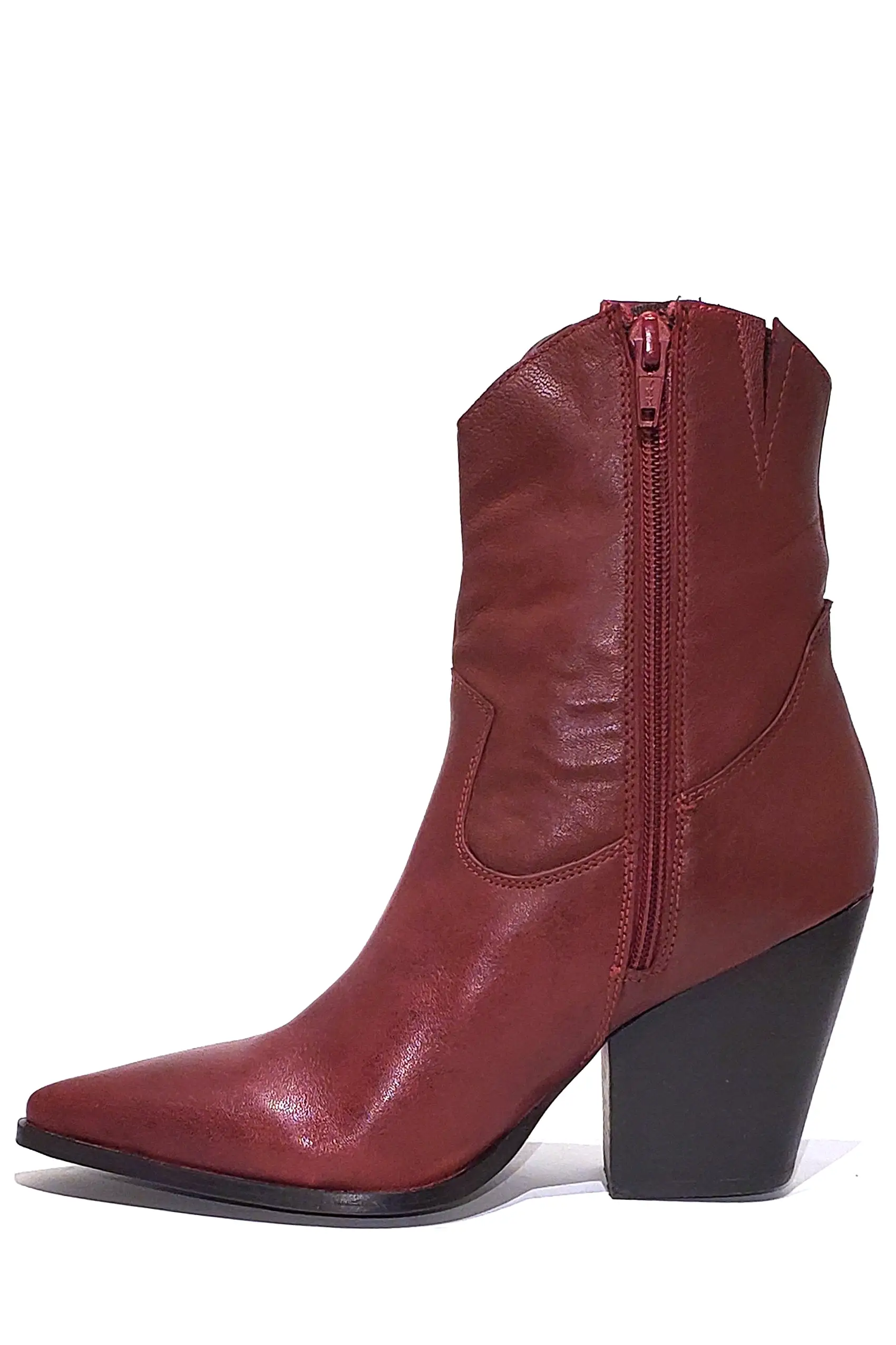 Gilly Red Leather