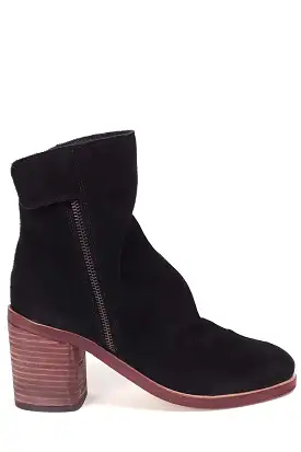 Jana Black Suede Leather