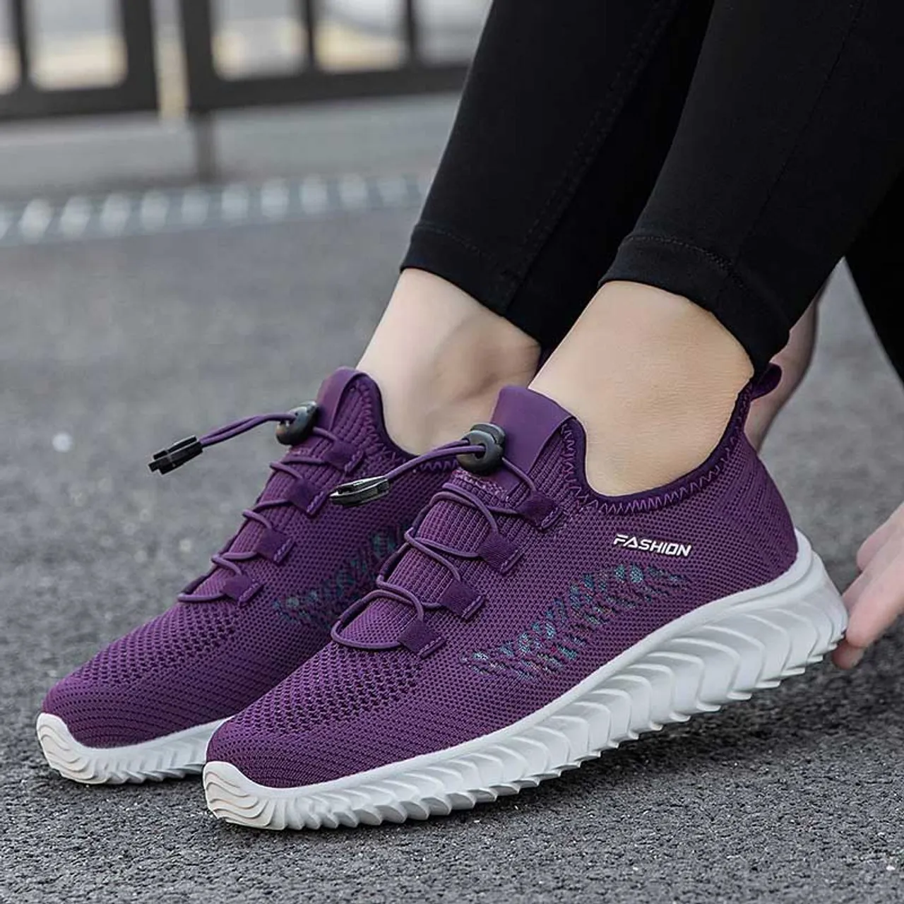 Purple flyknit patterned texture shoe sneaker